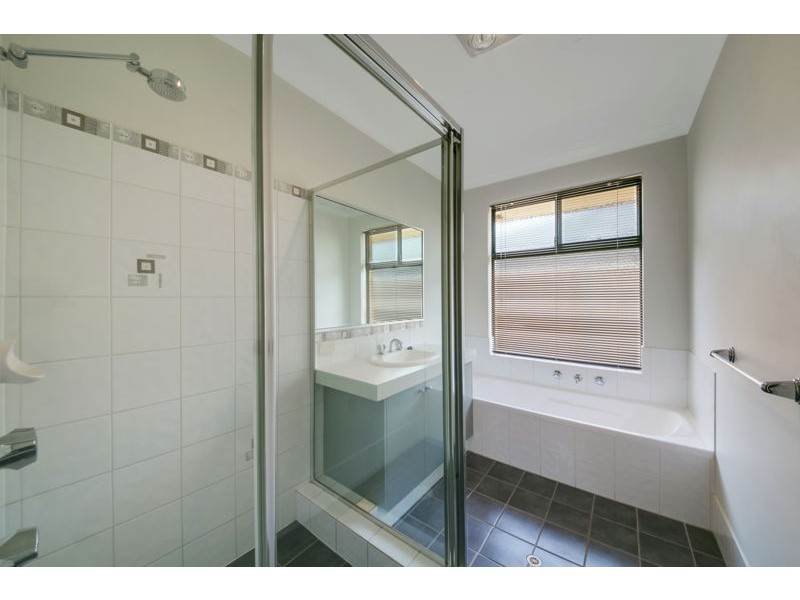27 Jouissance Bend, Atwell WA 6164