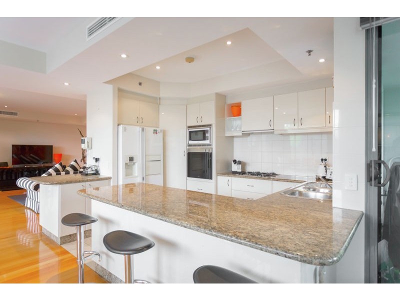 1/10 Kings Park Avenue, Crawley WA 6009