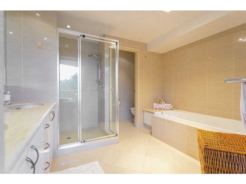 1/10 Kings Park Avenue, Crawley WA 6009