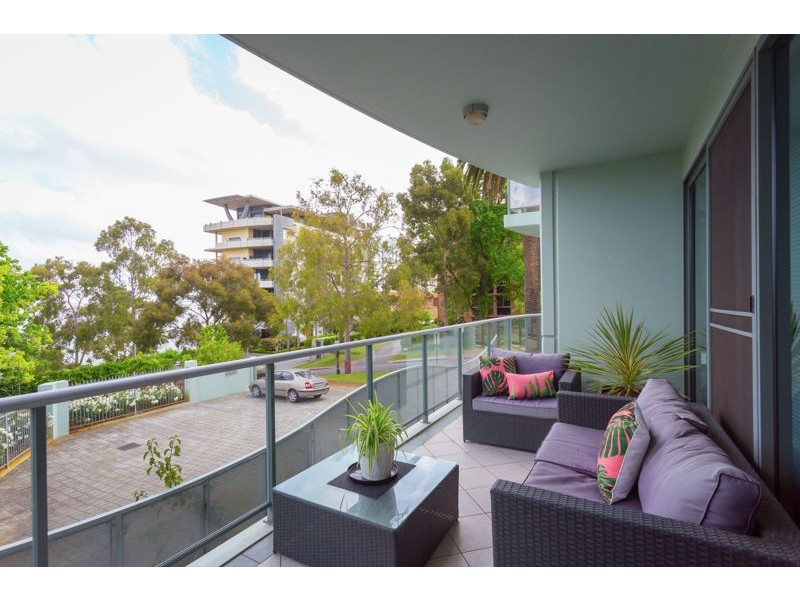 1/10 Kings Park Avenue, Crawley WA 6009