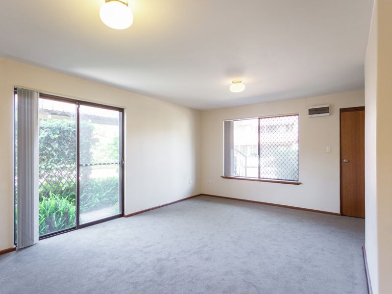 3/16 Gwenyfred Road, Kensington WA 6151