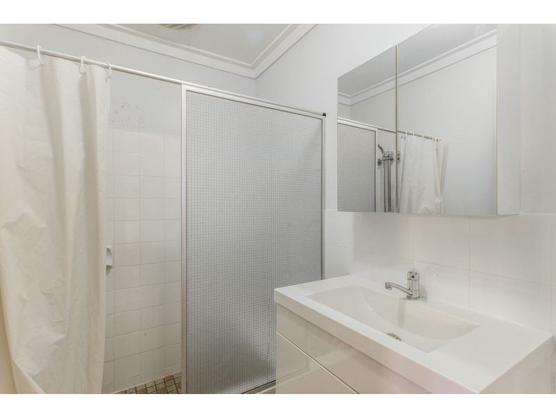 1/11 Talbot Avenue, Como WA 6152