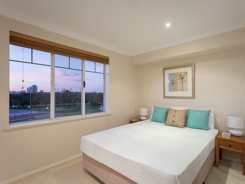 405/9 Heirisson Way, Victoria Park WA 6100