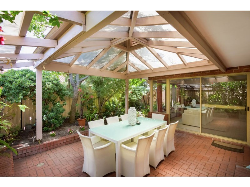 26 Marcus Avenue, Booragoon WA 6154