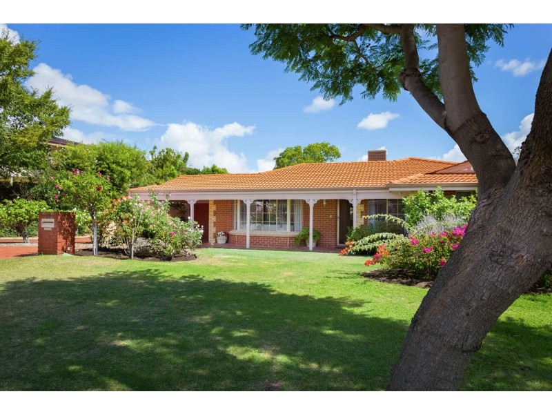 26 Marcus Avenue, Booragoon WA 6154