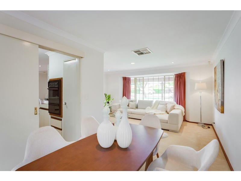 26 Marcus Avenue, Booragoon WA 6154