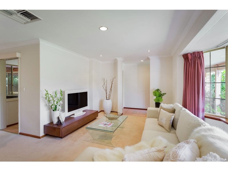 26 Marcus Avenue, Booragoon WA 6154