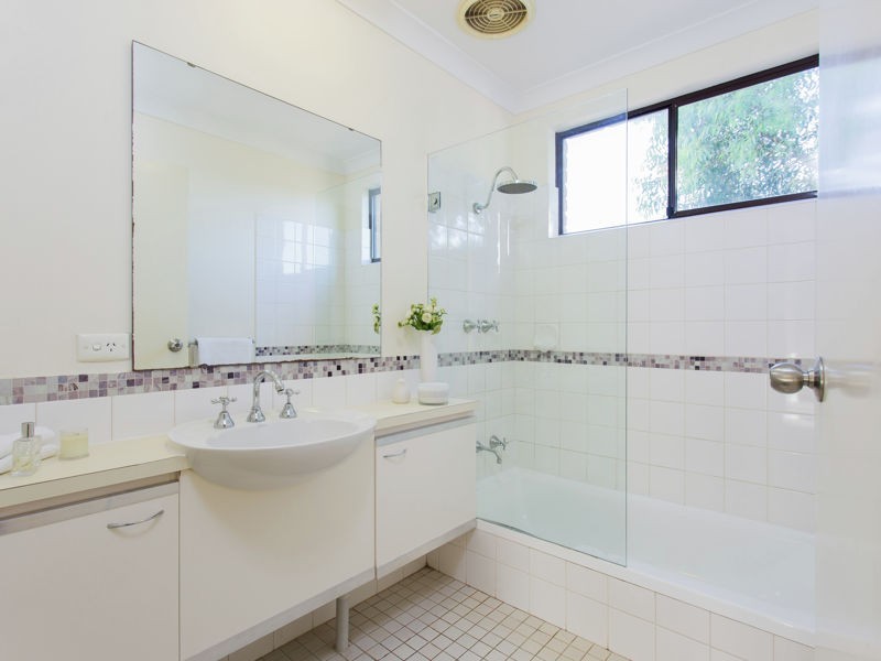 1/20 Axford Street, Como WA 6152