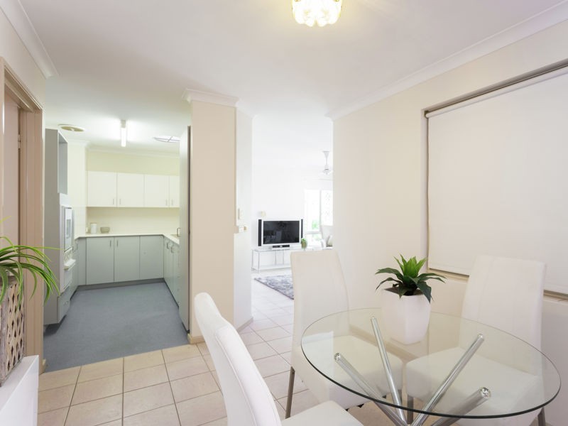 90 Cloister Avenue, Manning WA 6152