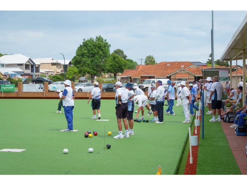 90 Cloister Avenue, Manning WA 6152