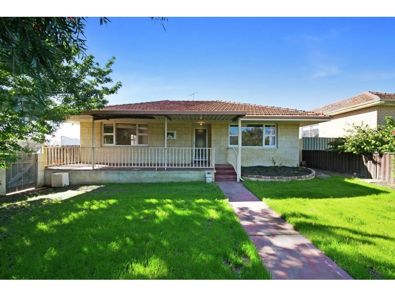 22 Paget Street, Hilton WA 6163