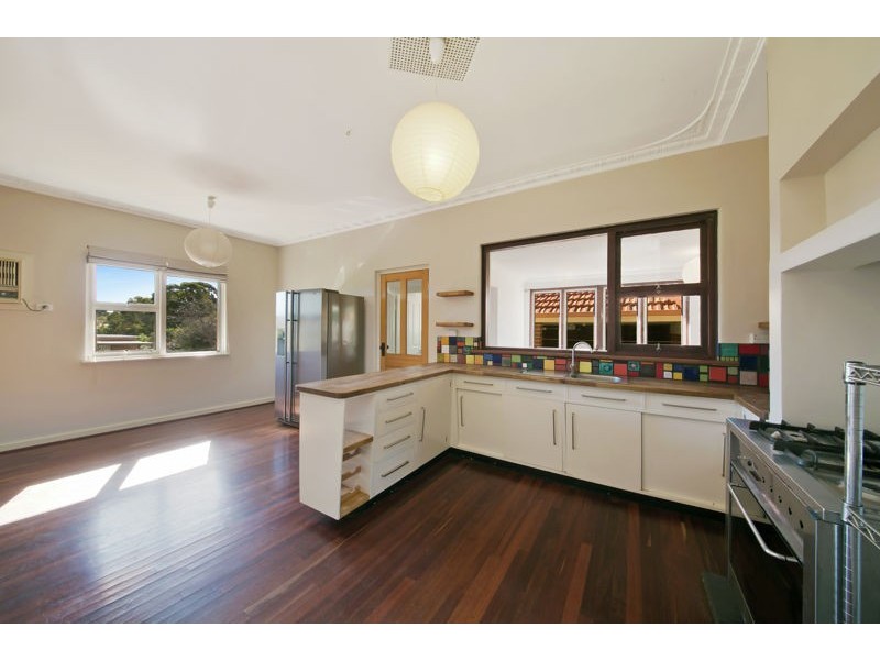 22 Paget Street, Hilton WA 6163