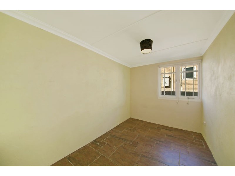 22 Paget Street, Hilton WA 6163