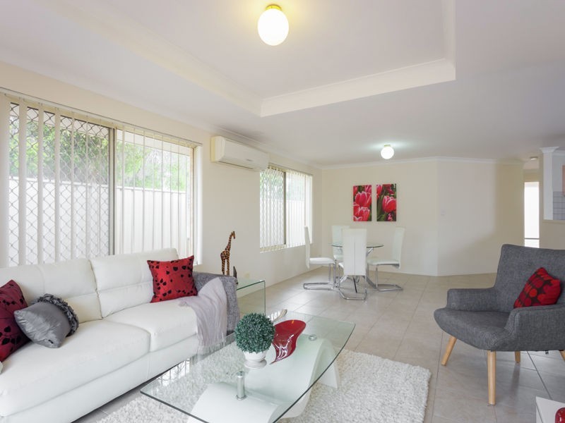 30 Harris Street, Carlisle WA 6101