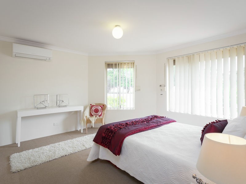30 Harris Street, Carlisle WA 6101
