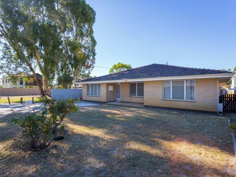 55 Leake Street, Belmont WA 6104