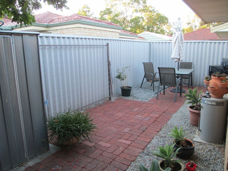 4/49 Mosaic Street, Shelley WA 6148