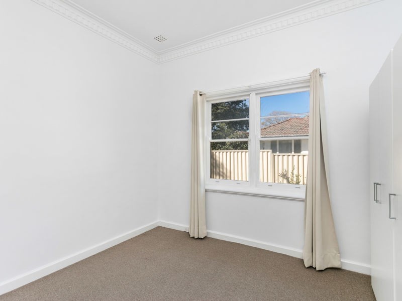 5 Monash Avenue, Como WA 6152