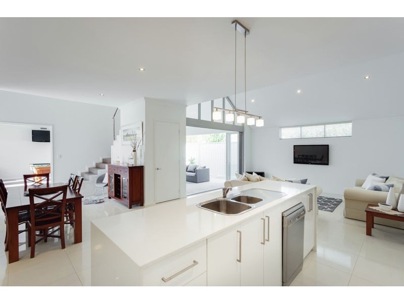 43B Conochie Crescent, Manning WA 6152