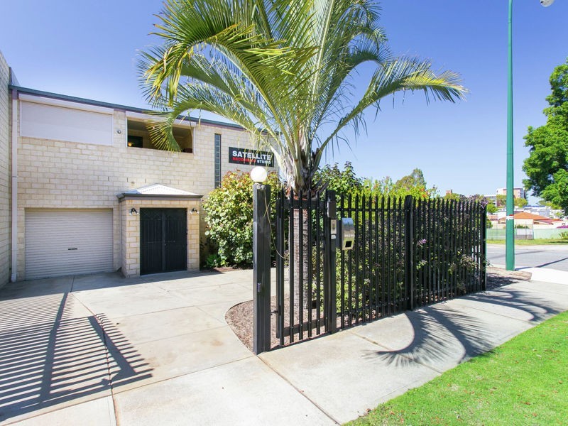 24 Stiles Avenue, Burswood WA 6100