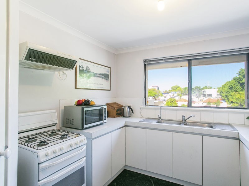 24 Stiles Avenue, Burswood WA 6100