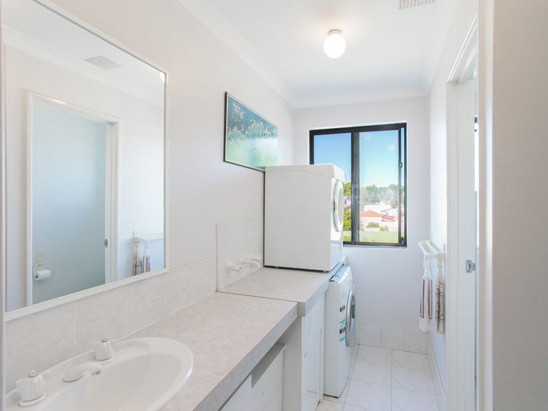24 Stiles Avenue, Burswood WA 6100