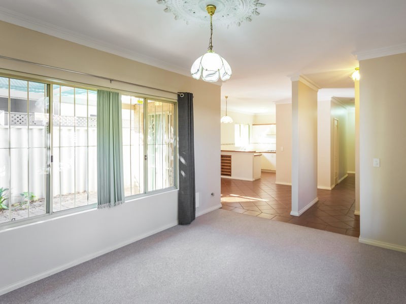 1/363 Canning Highway, Como WA 6152