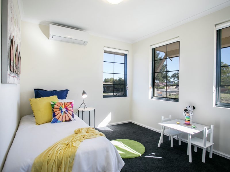 74 Park Street, Como WA 6152