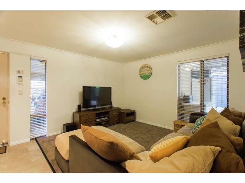 52 Conochie Crescent, Manning WA 6152