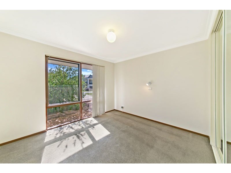 2/61 Cale Street, Como WA 6152