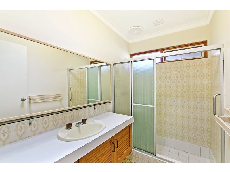 2/61 Cale Street, Como WA 6152