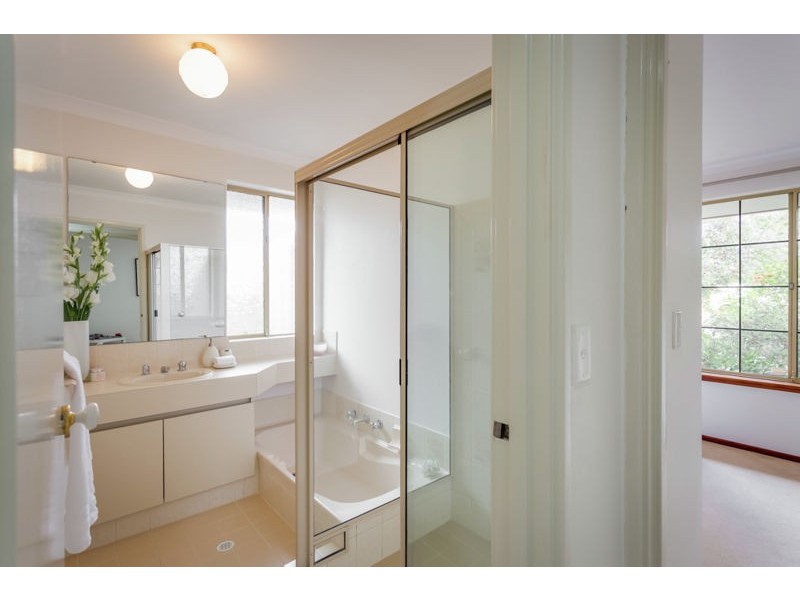 26 Marcus Avenue, Booragoon WA 6154