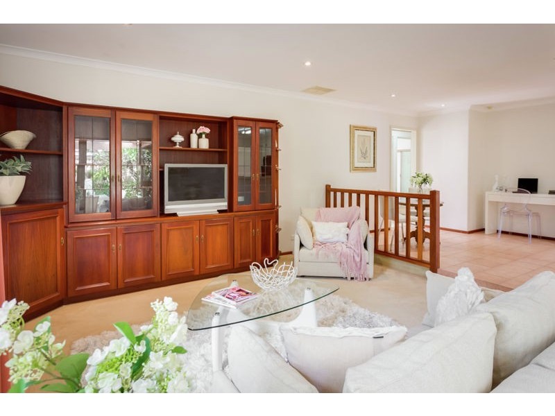 26 Marcus Avenue, Booragoon WA 6154