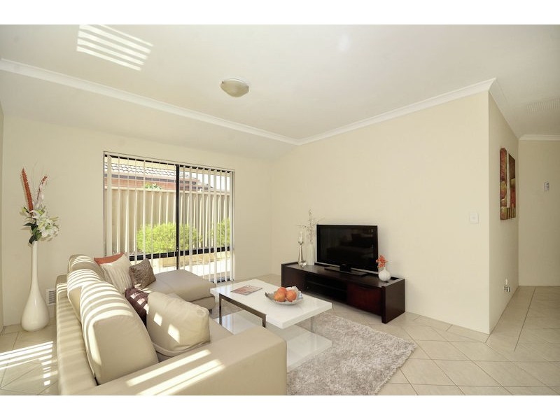 Rear 1/134 Manning Road, Manning WA 6152