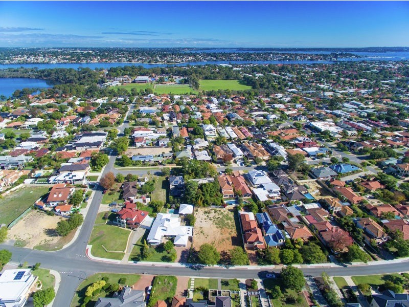 25b Sulman Avenue, Salter Point WA 6152