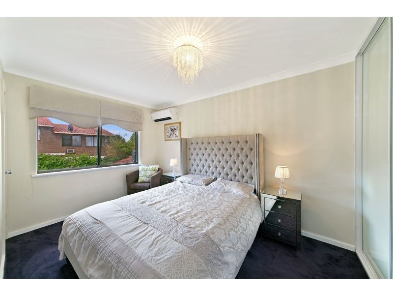 8/22 Axford Street, Como WA 6152