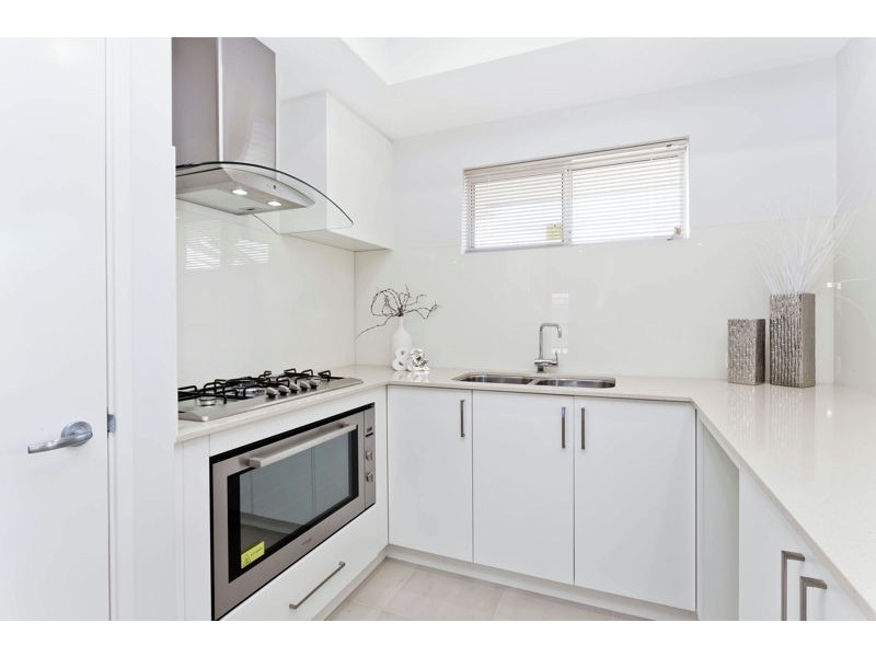 2/69 Star Street, Carlisle WA 6101