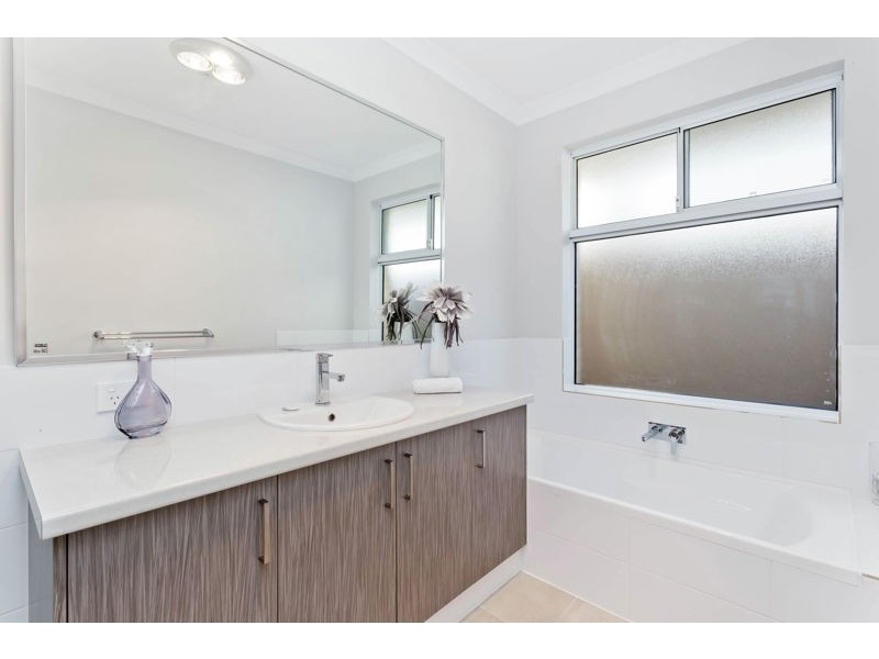 2/69 Star Street, Carlisle WA 6101