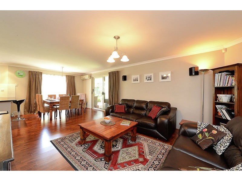 31 Fleet Circle, High Wycombe WA 6057