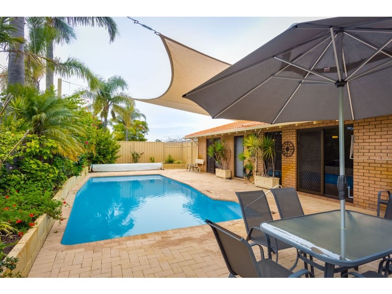 14 Beenan Close, Karawara WA 6152