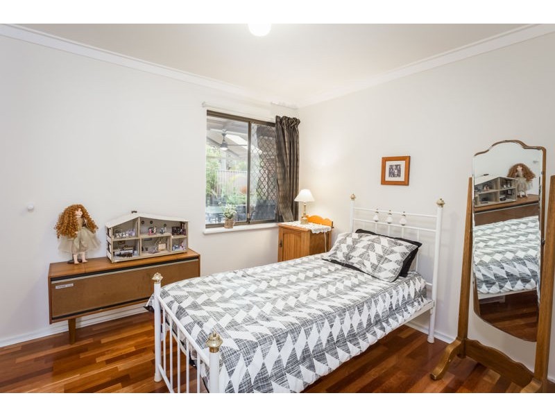 14 Beenan Close, Karawara WA 6152