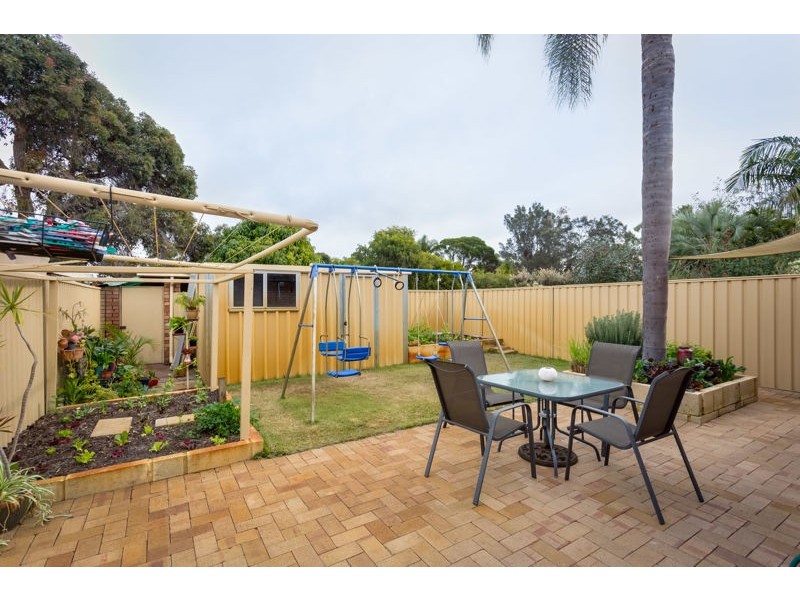 14 Beenan Close, Karawara WA 6152