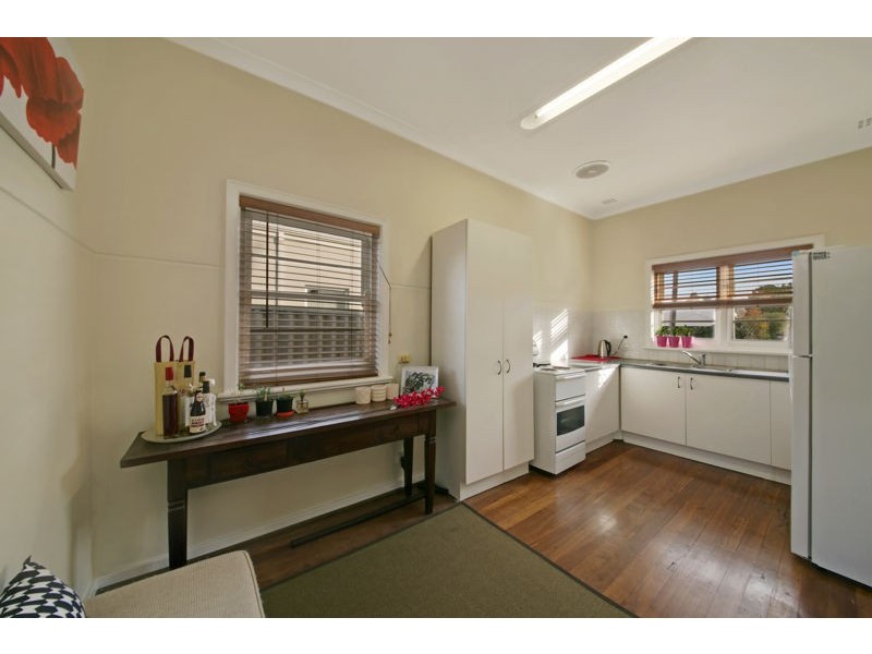 11 Todd Avenue, Como WA 6152