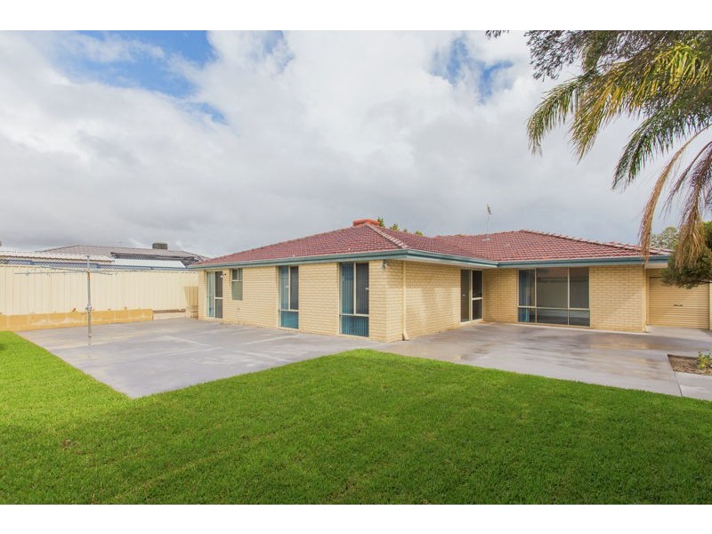 83 Aitken Drive, Winthrop WA 6150