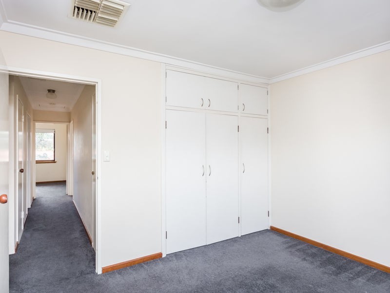 3/4 Saunders Street, Como WA 6152