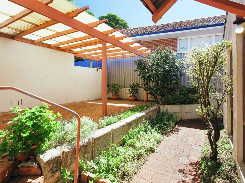 3/62 Park Street, Como WA 6152