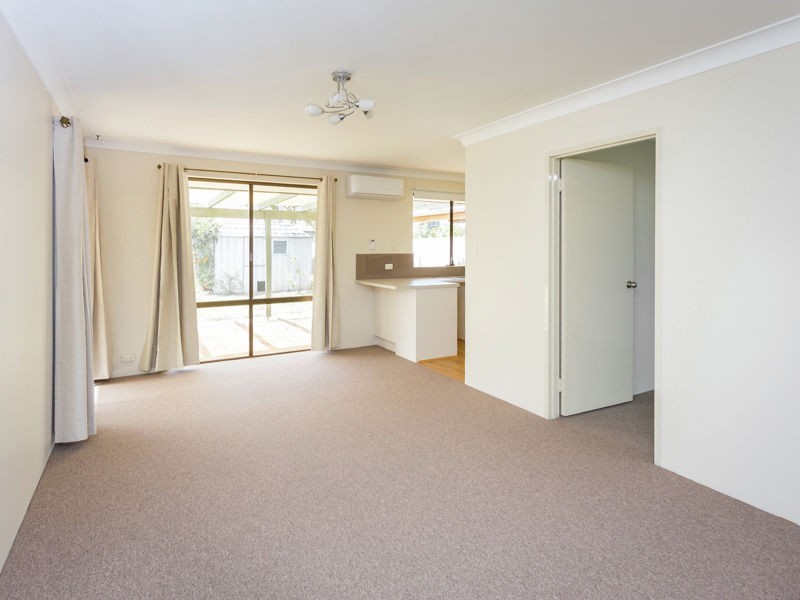 2/19 Godbold Close, Shelley WA 6148