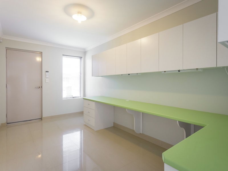 37A Dotterel Way, East Cannington WA 6107