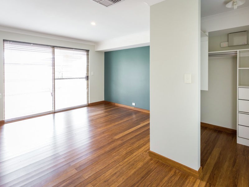 37A Dotterel Way, East Cannington WA 6107