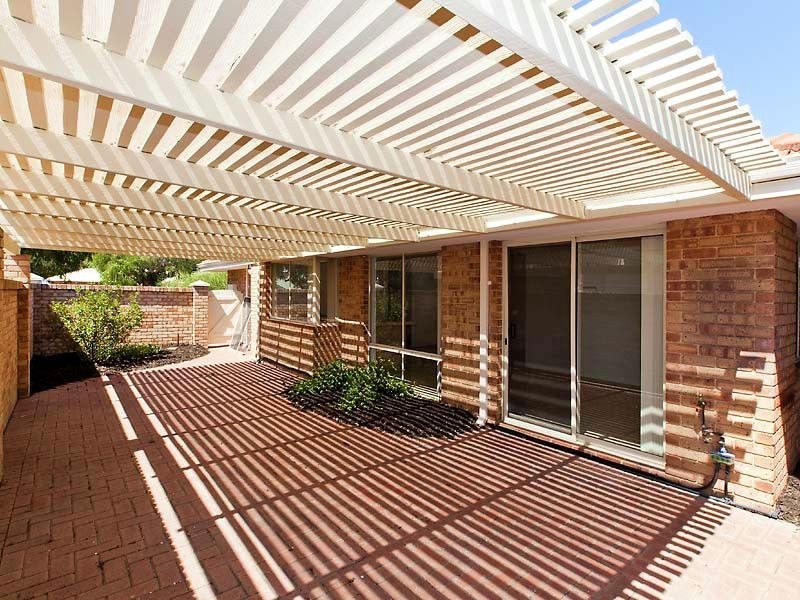 1 & 2/27 Edgecumbe Street, Como WA 6152